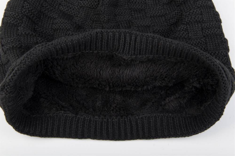 Stylebreaker Feinstrick Beanie mit Flecht Muster und Teddyfleece Kostenlose Rückgabe
