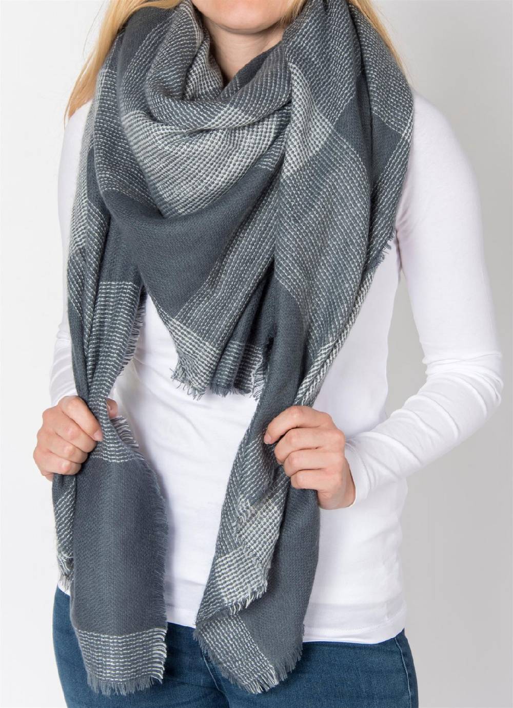 Stylebreaker XXL Deckenschal mit Plaid Karo Muster Auslauf
