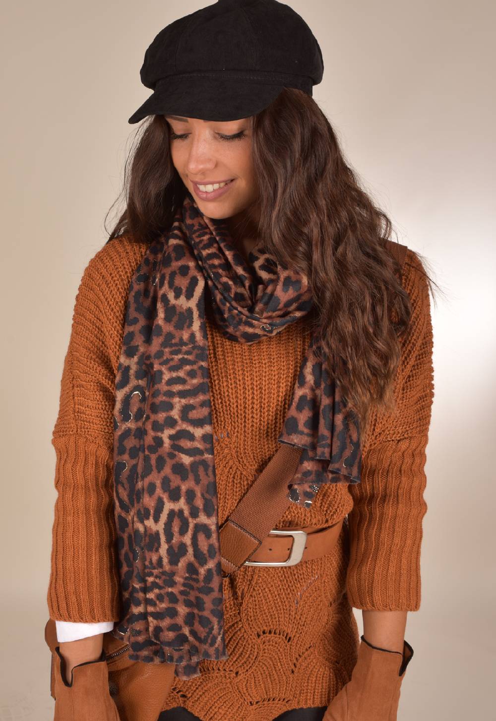 Stylebreaker Schal Leoparden Muster Metallic Details Meist gekauft