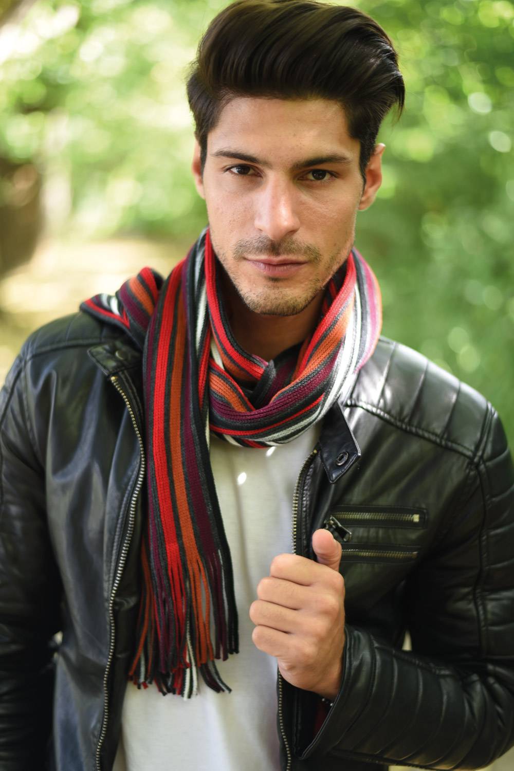 Stylebreaker Feinstrick Schal mit Streifen Muster und Fransen Fabrikverkauf