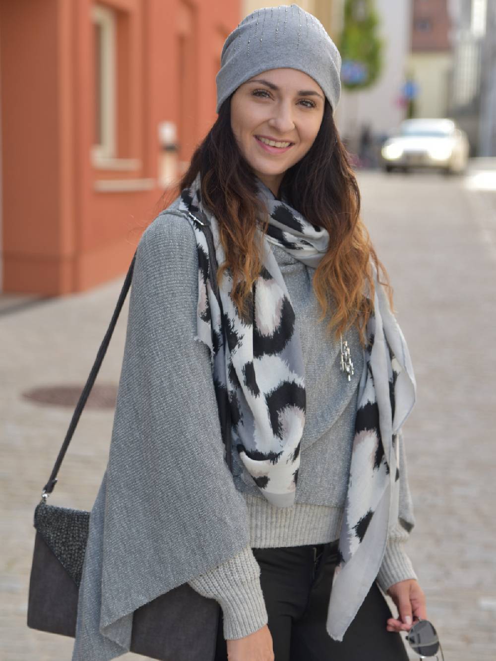 Stylebreaker Schal mit Oversize Leoparden Print Angebote